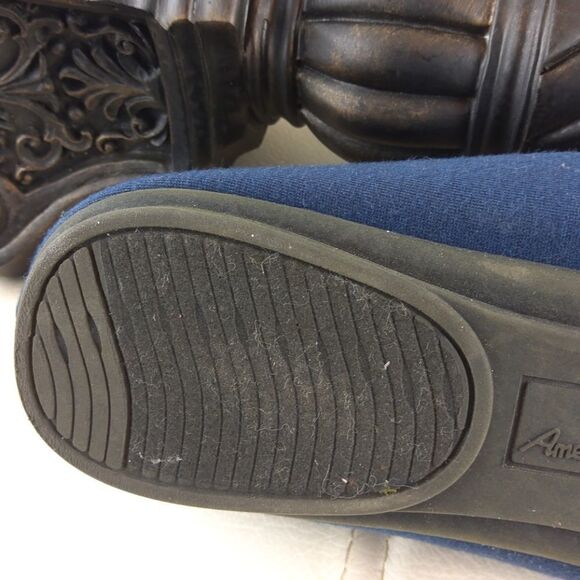 American Eagle navy blue flat shoe (one shoe) - Picture 11 of 12